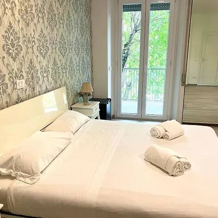A Quattro Passi Da Guest house 4*