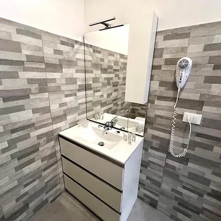 Pensionat A Quattro Passi Da Rom