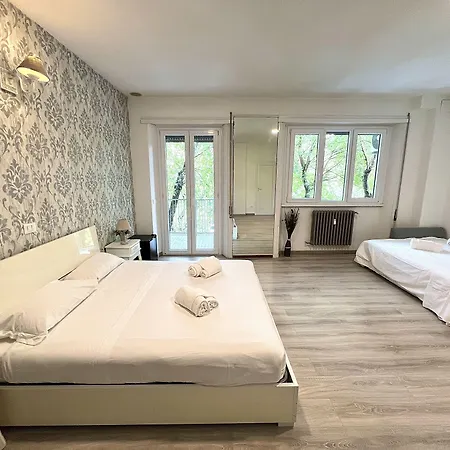 A Quattro Passi Da 4*