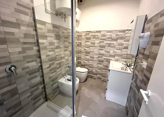 A Quattro Passi Da 게스트하우스 4*