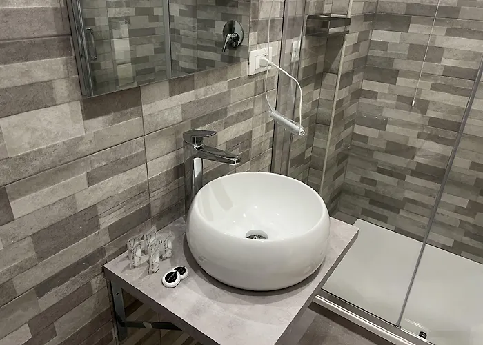 A Quattro Passi Da 4*