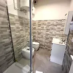 A Quattro Passi Da Pensión 4*