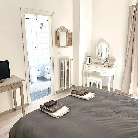 Guest house A Quattro Passi Da 4*