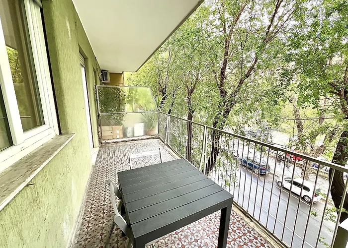 A Quattro Passi Da Roma