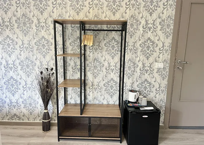 A Quattro Passi Da Roma